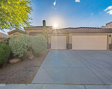 24066 N 76th Place - Photo Thumbnail 13