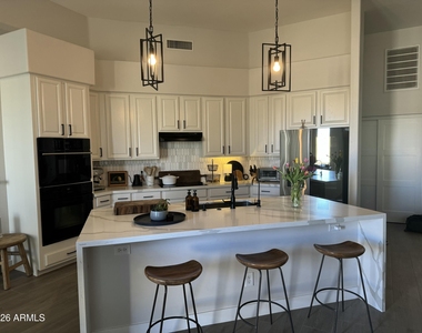24066 N 76th Place - Photo Thumbnail 27