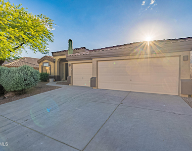 24066 N 76th Place - Photo Thumbnail 11