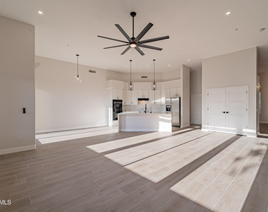 24066 N 76th Place - Photo Thumbnail 22
