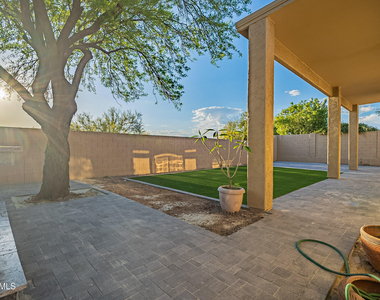 24066 N 76th Place - Photo Thumbnail 60