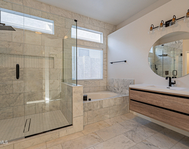 24066 N 76th Place - Photo Thumbnail 37
