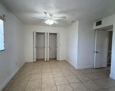 15385 S Dixie Highway - Photo Thumbnail 15