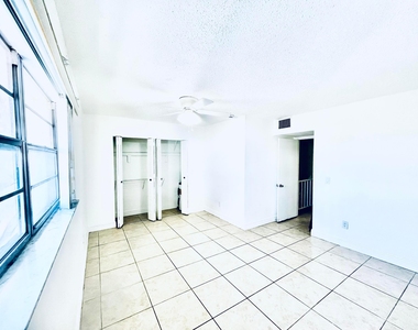 15385 S Dixie Highway - Photo Thumbnail 6