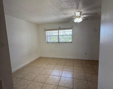 15385 S Dixie Highway - Photo Thumbnail 16