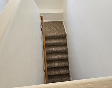 3989 E Hummingbird Lane - Photo Thumbnail 15