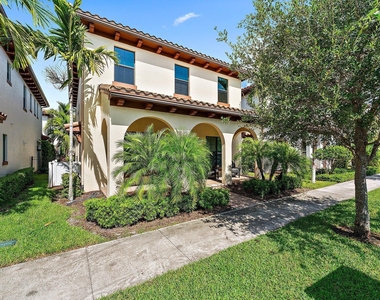 1077 Faulkner Terrace - Photo Thumbnail 1