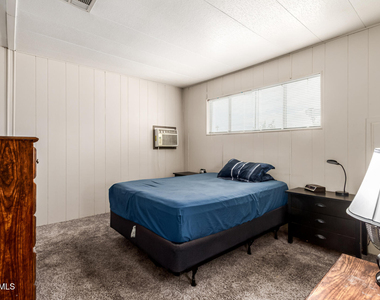 2650 W Union Hills Drive - Photo Thumbnail 8