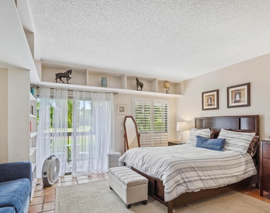 13334 Polo Club Road - Photo Thumbnail 2