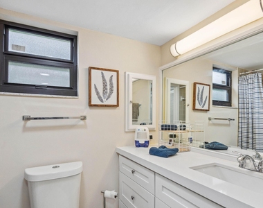 13334 Polo Club Road - Photo Thumbnail 7