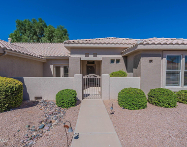 22408 N Las Vegas Drive - Photo Thumbnail 7