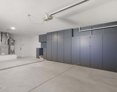 22408 N Las Vegas Drive - Photo Thumbnail 47