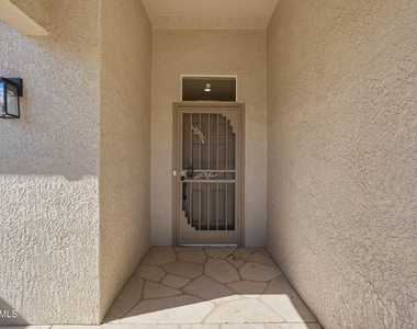22408 N Las Vegas Drive - Photo Thumbnail 12