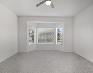 22408 N Las Vegas Drive - Photo Thumbnail 35