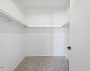 22408 N Las Vegas Drive - Photo Thumbnail 40