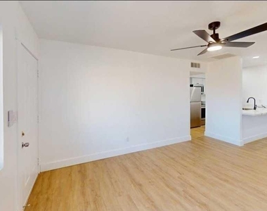 2739 E Tamarisk Avenue - Photo Thumbnail 1