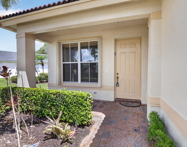 8451 Siciliano Street - Photo Thumbnail 4