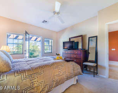 16410 S 12th Street - Photo Thumbnail 8