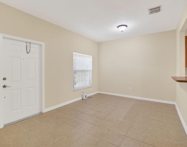 340 Lake Monterey Circle - Photo Thumbnail 8