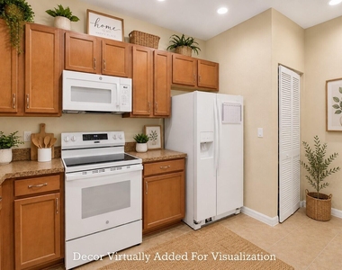 340 Lake Monterey Circle - Photo Thumbnail 20