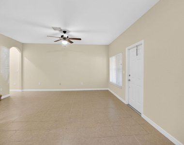 340 Lake Monterey Circle - Photo Thumbnail 19