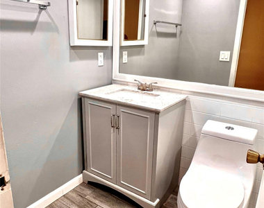517 Mansfield M - Photo Thumbnail 20