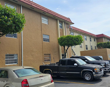 4655 Palm Avenue - Photo Thumbnail 15