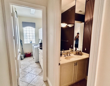 8452 Legend Club Drive - Photo Thumbnail 13