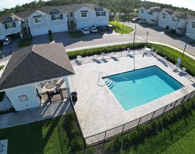 5784 Se Edgewater Circle - Photo Thumbnail 25