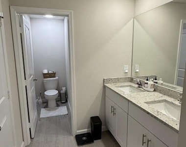 5784 Se Edgewater Circle - Photo Thumbnail 23