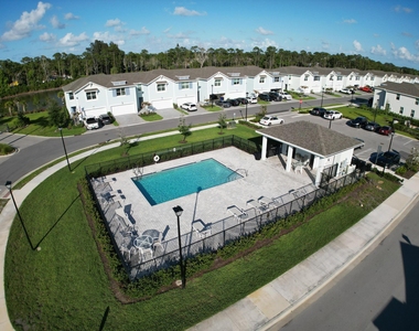 5784 Se Edgewater Circle - Photo Thumbnail 26