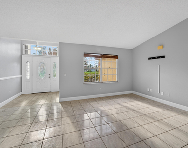 6956 Nw Jorgensen Road - Photo Thumbnail 4