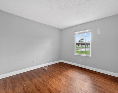 6956 Nw Jorgensen Road - Photo Thumbnail 15