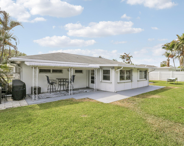 1518 Summer Avenue - Photo Thumbnail 39