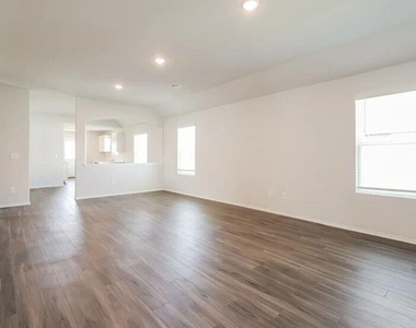 1810 Crimson Lake Boulevard - Photo Thumbnail 4