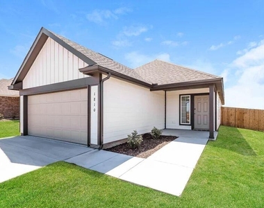 1810 Crimson Lake Boulevard - Photo Thumbnail 1
