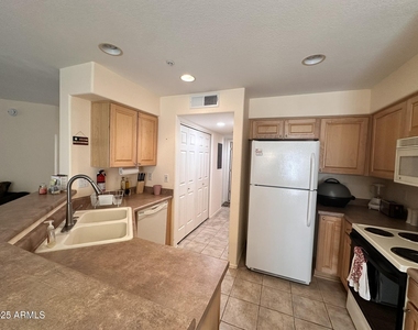 16631 E El Lago Boulevard - Photo Thumbnail 5