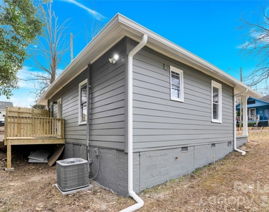 112 Dean Street - Photo Thumbnail 18