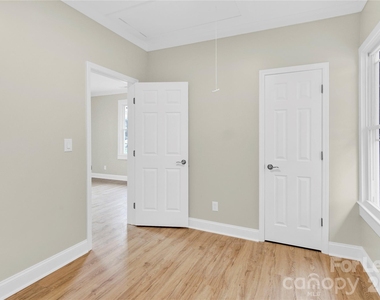 112 Dean Street - Photo Thumbnail 14