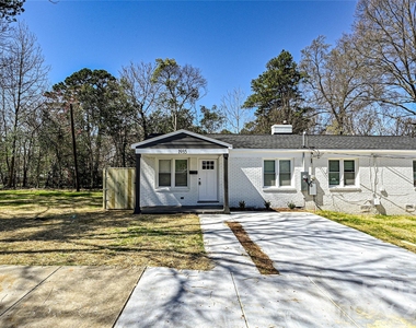 1935 Irma Street - Photo Thumbnail 20