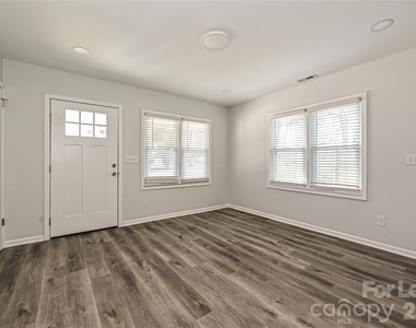 1935 Irma Street - Photo Thumbnail 2