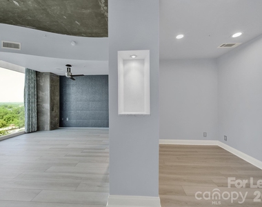 210 N Church Street - Photo Thumbnail 22