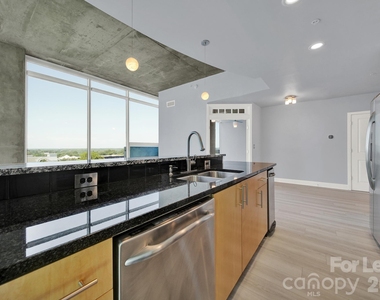 210 N Church Street - Photo Thumbnail 11