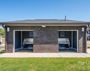 1035 Strensall Lane - Photo Thumbnail 9