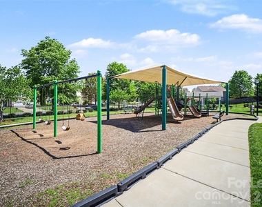 836 Chastain Avenue - Photo Thumbnail 34