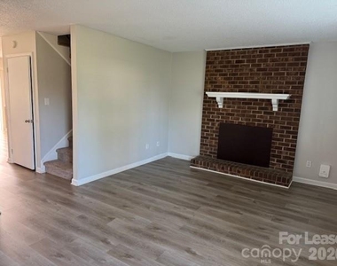 1334 12th Street Ne - Photo Thumbnail 1