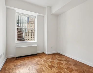 Exchange Place - Photo Thumbnail 5