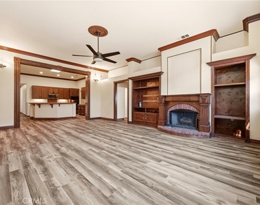 13724 Beaconsfield - Photo Thumbnail 29