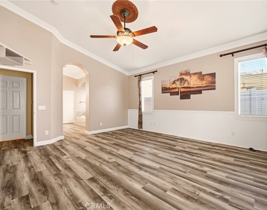 13724 Beaconsfield - Photo Thumbnail 34