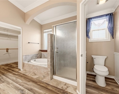 13724 Beaconsfield - Photo Thumbnail 39